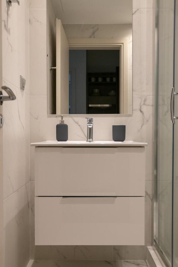 A14 Sunny & Chic 2Room Apartment Near Plaka & Parthenon أثينا المظهر الخارجي الصورة